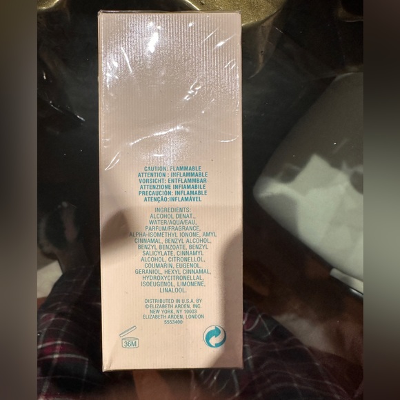 New Bluegrass Eau De perfume - Picture 2 of 2